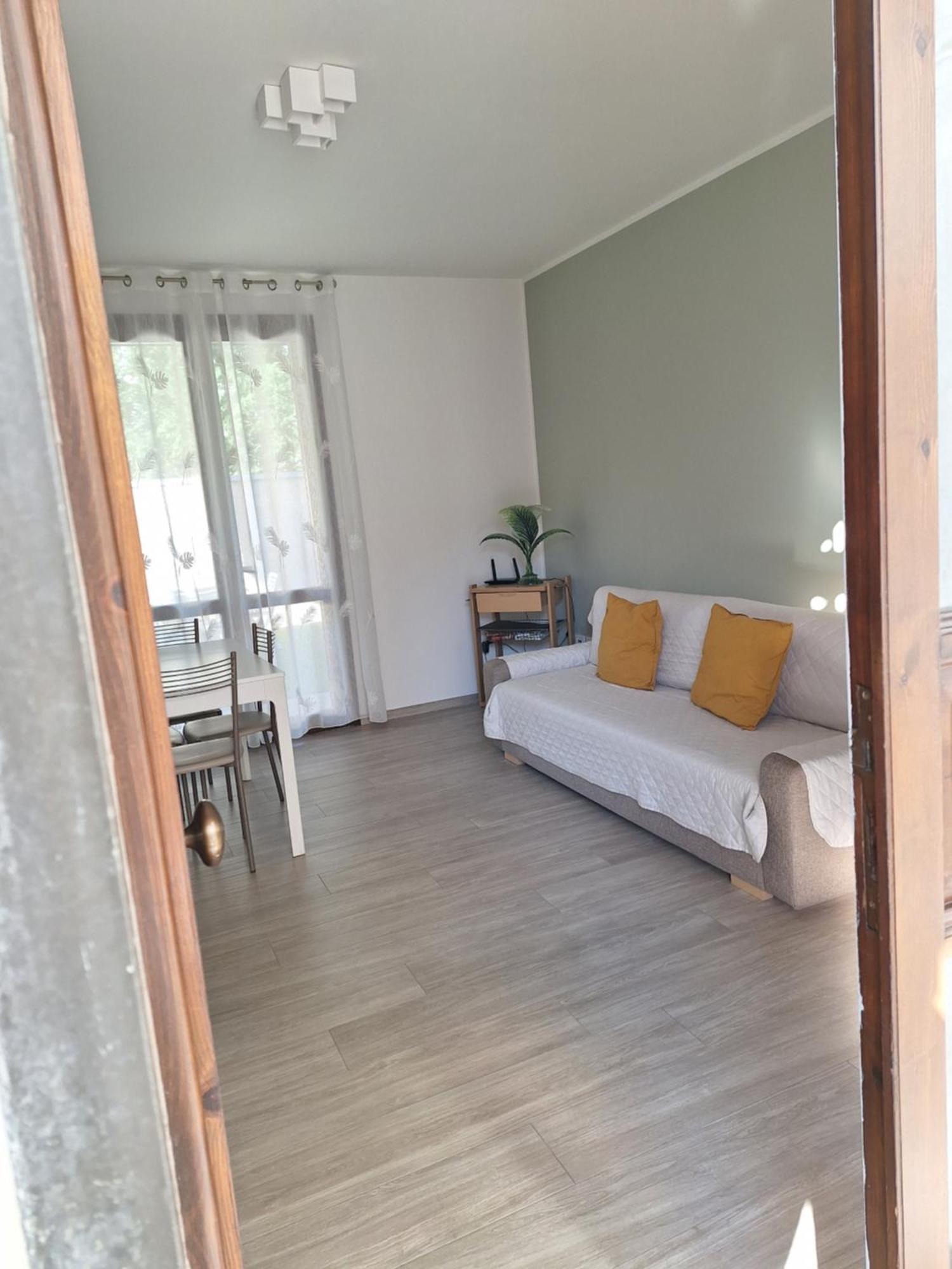Dd House Family Holiday Apartment 체치나 외부 사진